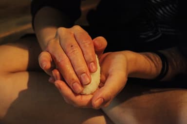 週末の楽しみ -じぃじのおにぎり-