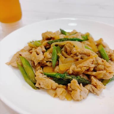 豚肉とアスパラガスのハチミツ味噌炒め|アスパラガスのベーコン巻き とろ~りチーズソース