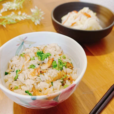 桜エビと菜の花のハチミツご飯｜いちごハニーの甘酒ミルク